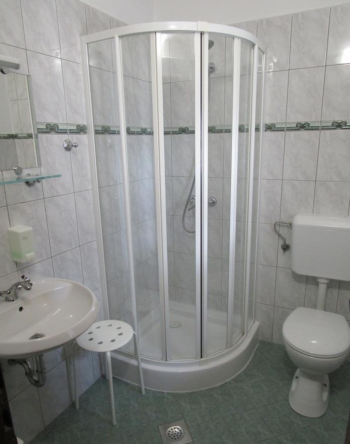 Hostel Skrla Дивача Экстерьер фото