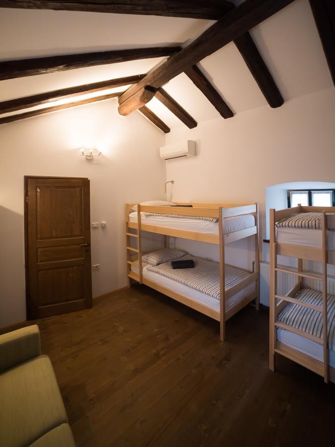 Hostel Skrla Дивача Экстерьер фото